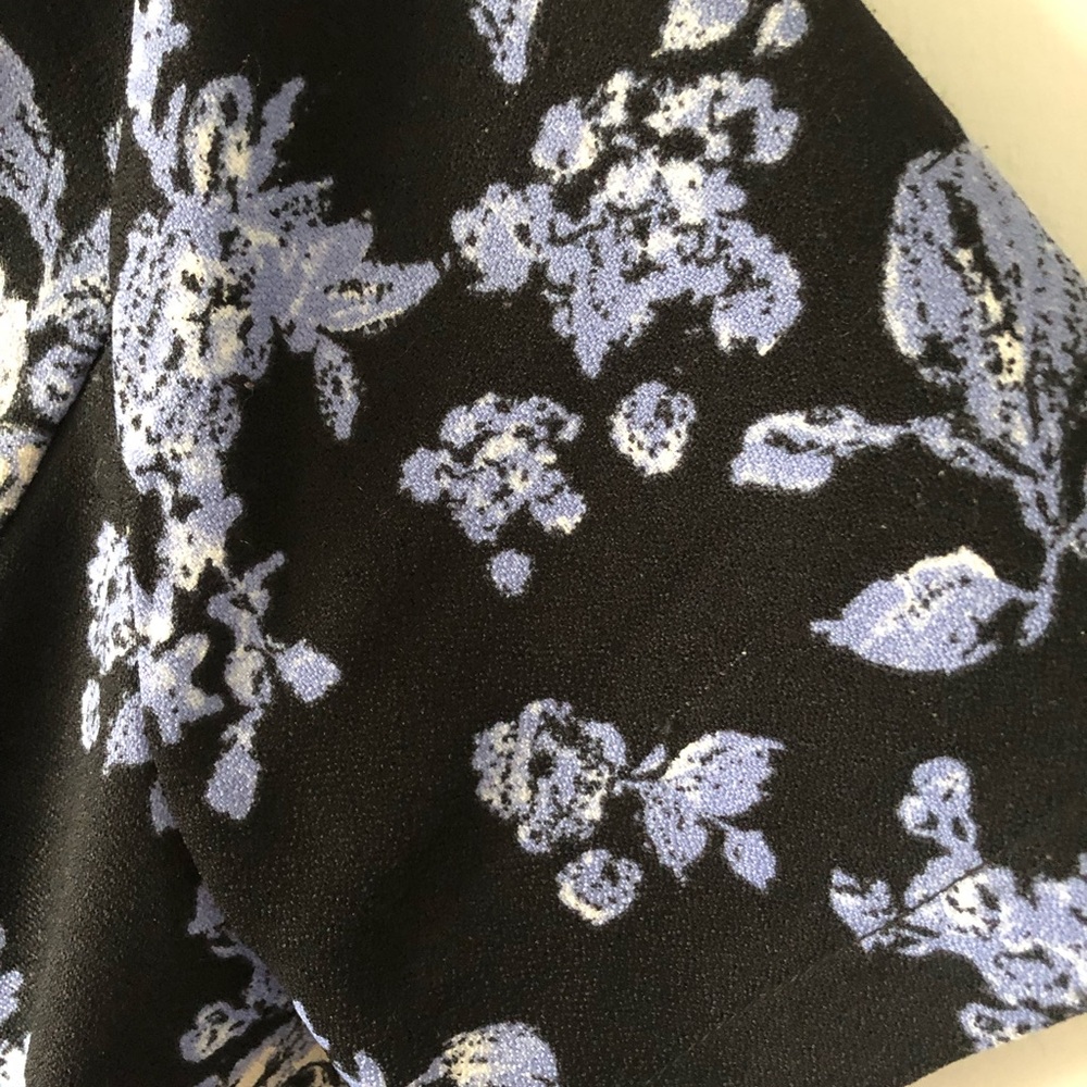 Forever21 Floral Mini Dress - Picture 3 of 6